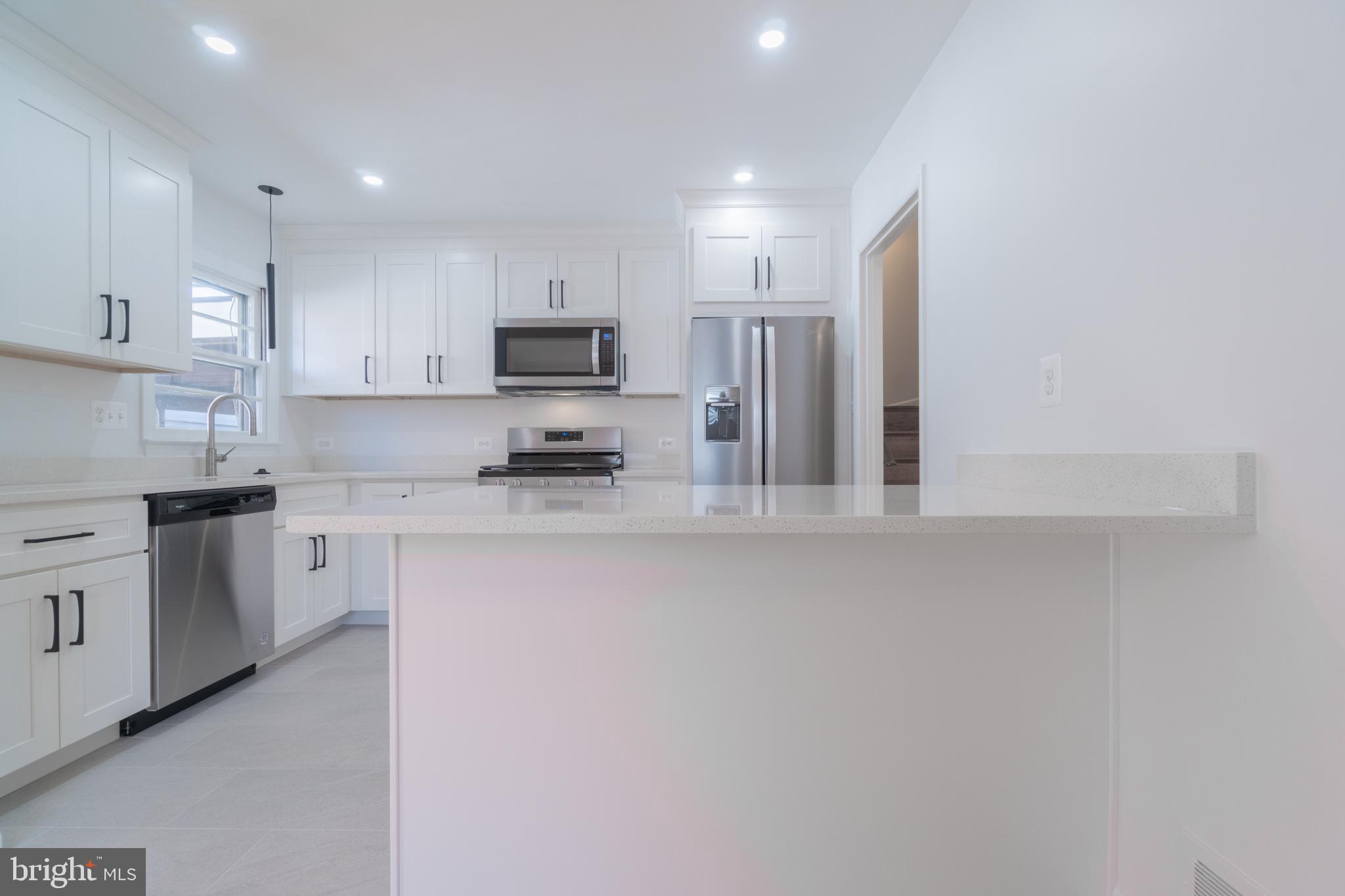 6059 Wilson Boulevard Arlington, VA 22205 - Photo 24 of 37