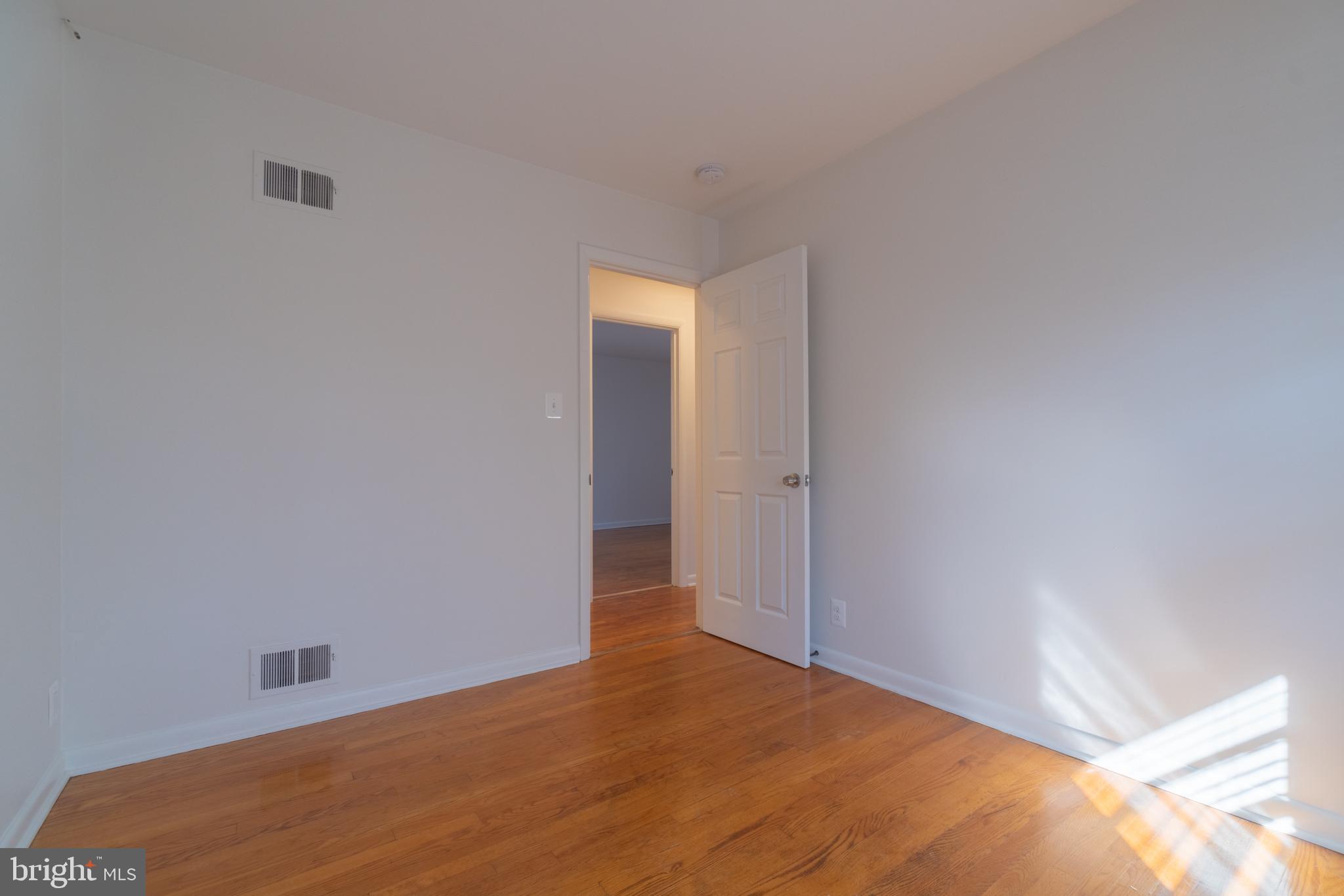 6059 Wilson Boulevard Arlington, VA 22205 - Photo 31 of 37