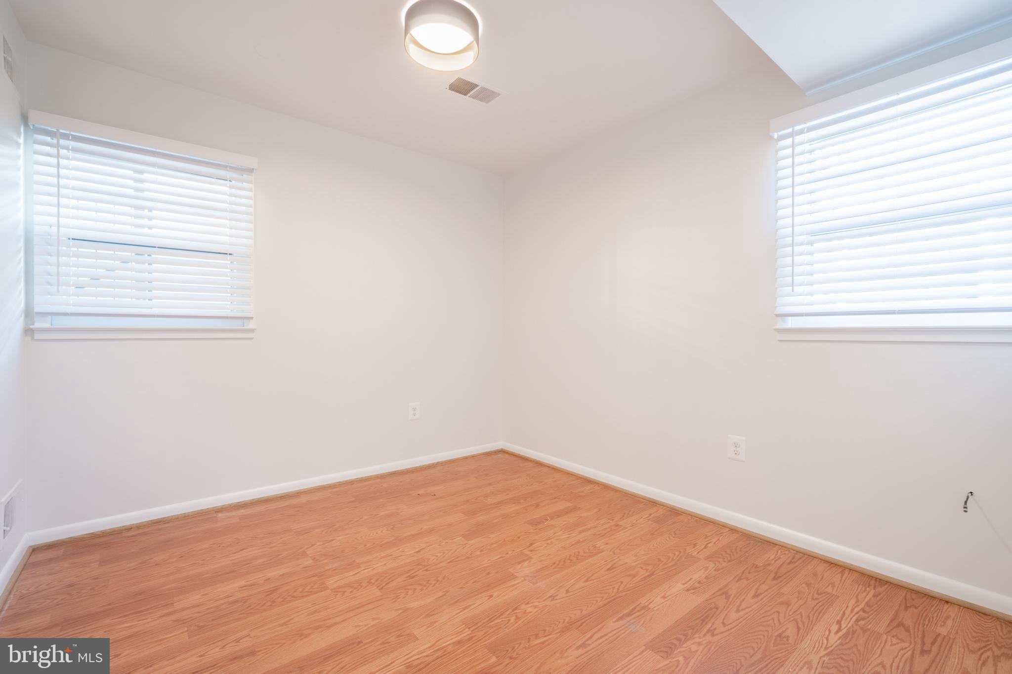 6059 Wilson Boulevard Arlington, VA 22205 - Photo 10 of 37