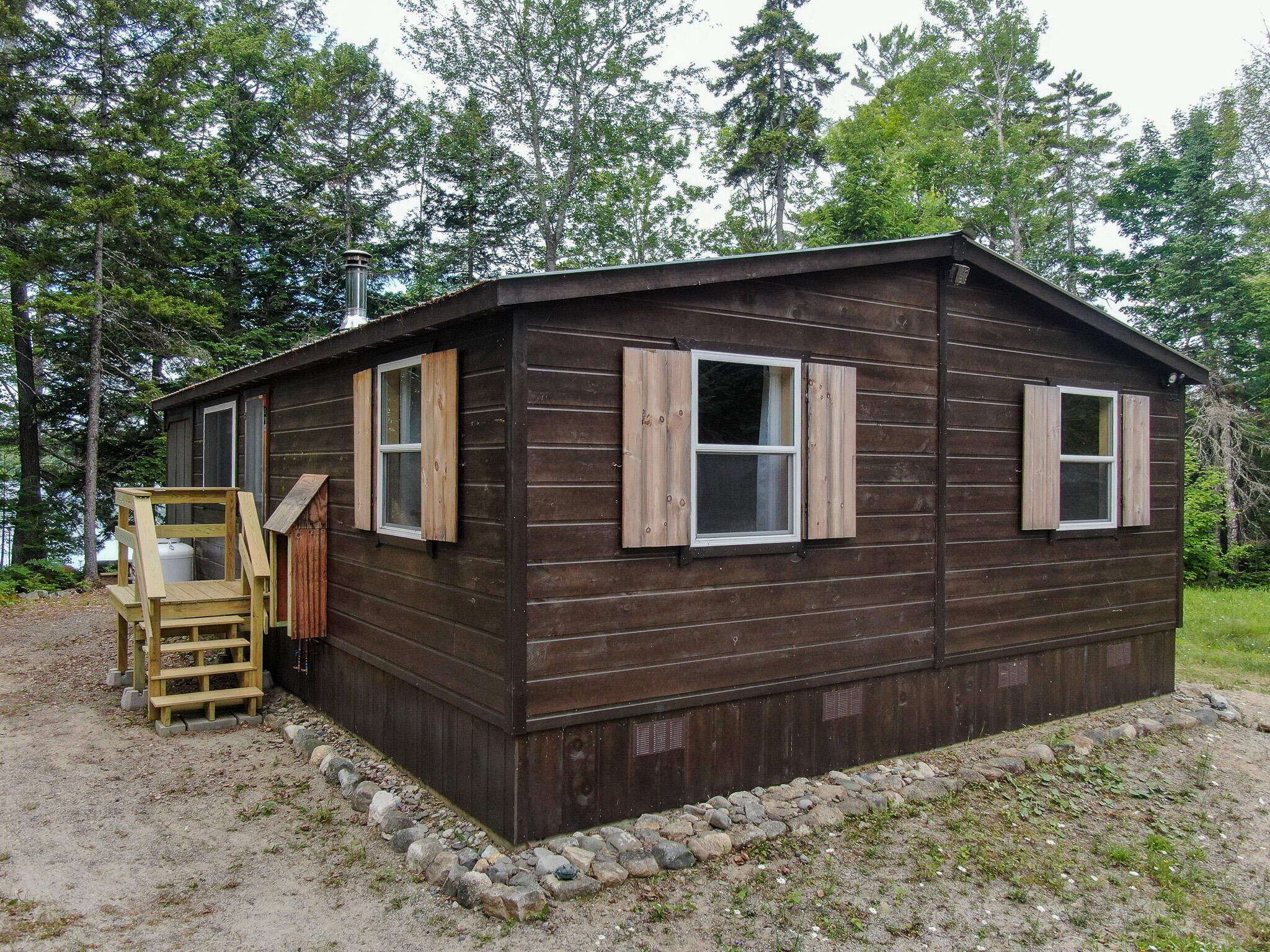 147 Loop Road Lincoln, ME 04457 - Photo 3 of 28 3