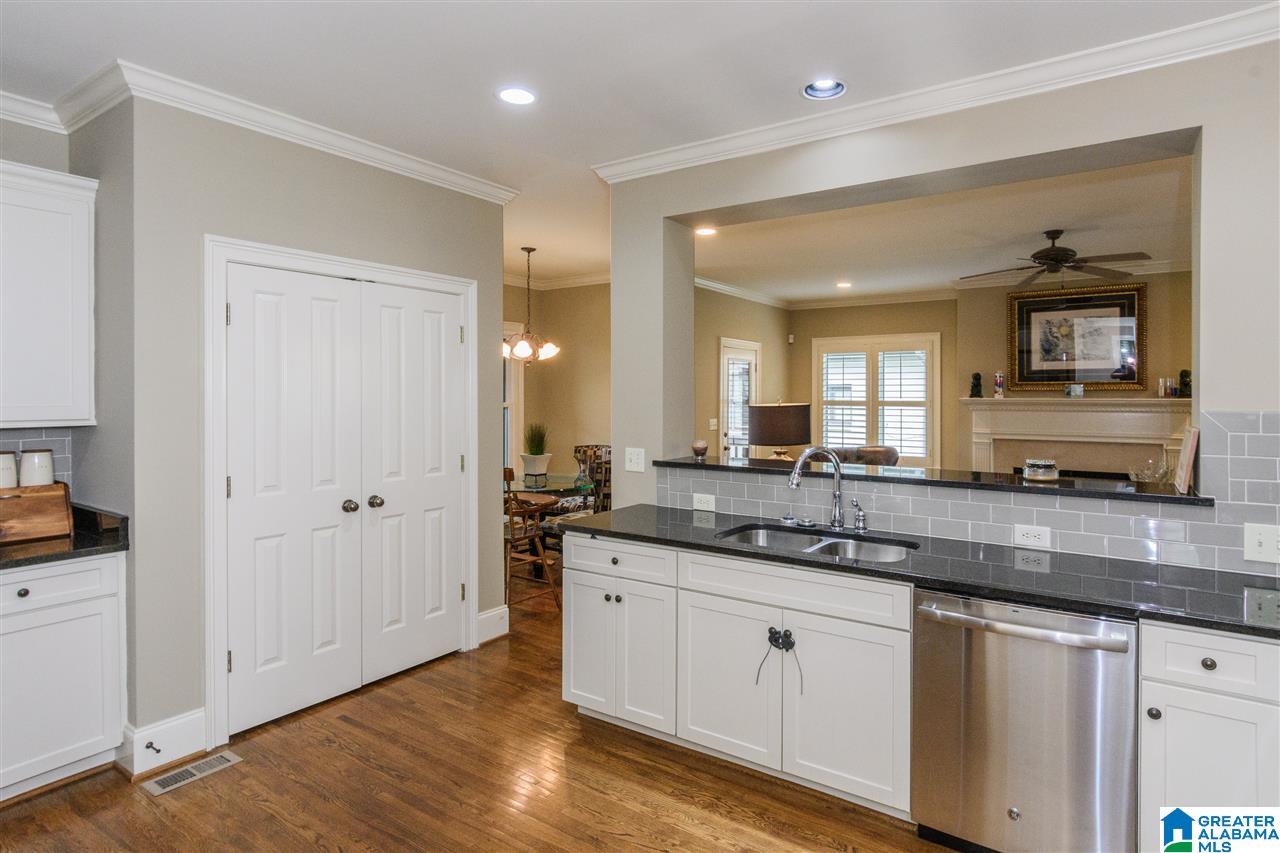 5627 Chestnut Trace Birmingham, AL 35244 - Photo 14 of 41