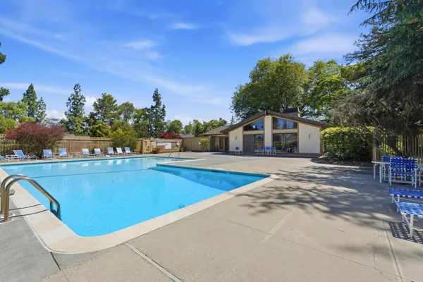 $1,049,000 | 6092 Calle De Amor, San Jose, CA 95124
