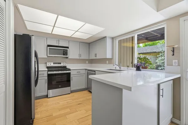 $1,049,000 | 6092 Calle De Amor, San Jose, CA 95124