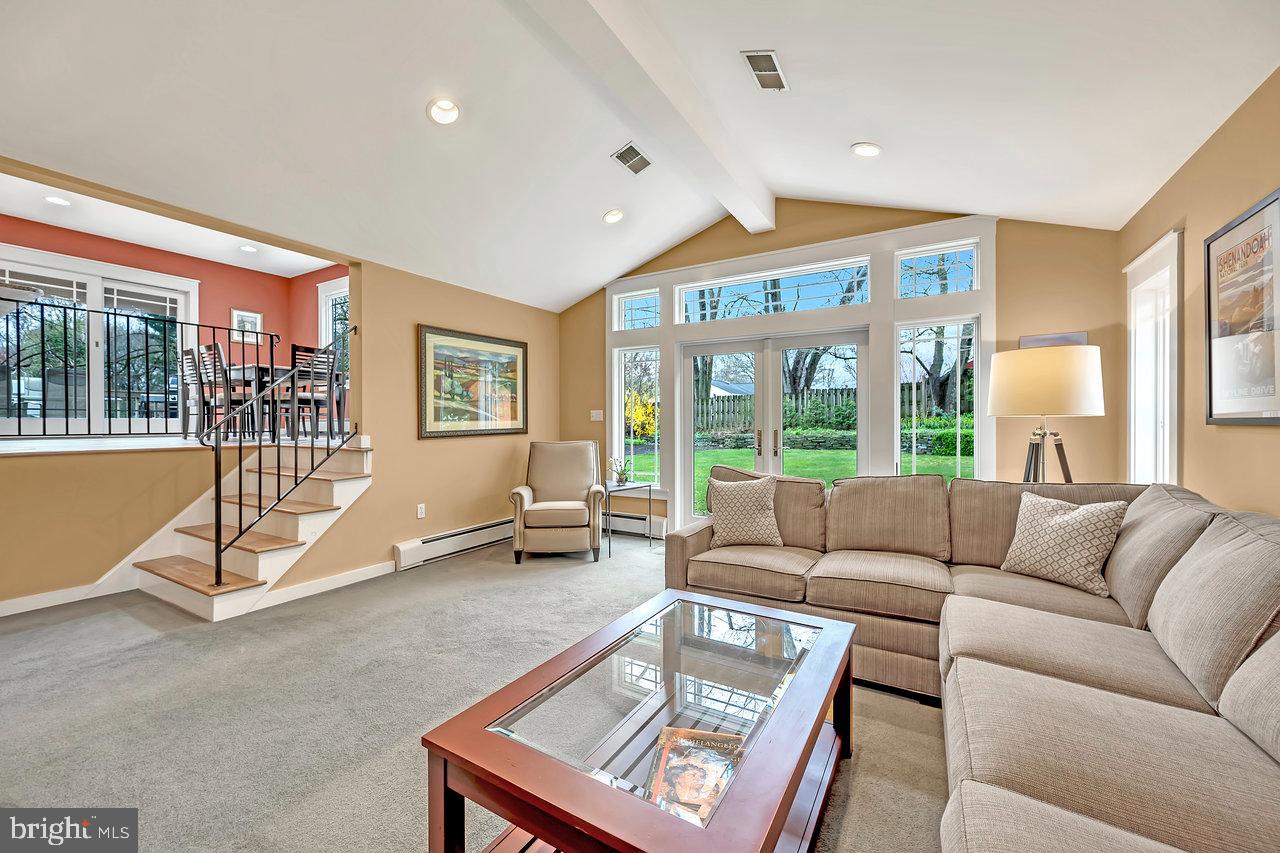 13 Griggs Road Cranbury, NJ 08512 - Photo 23 of 38