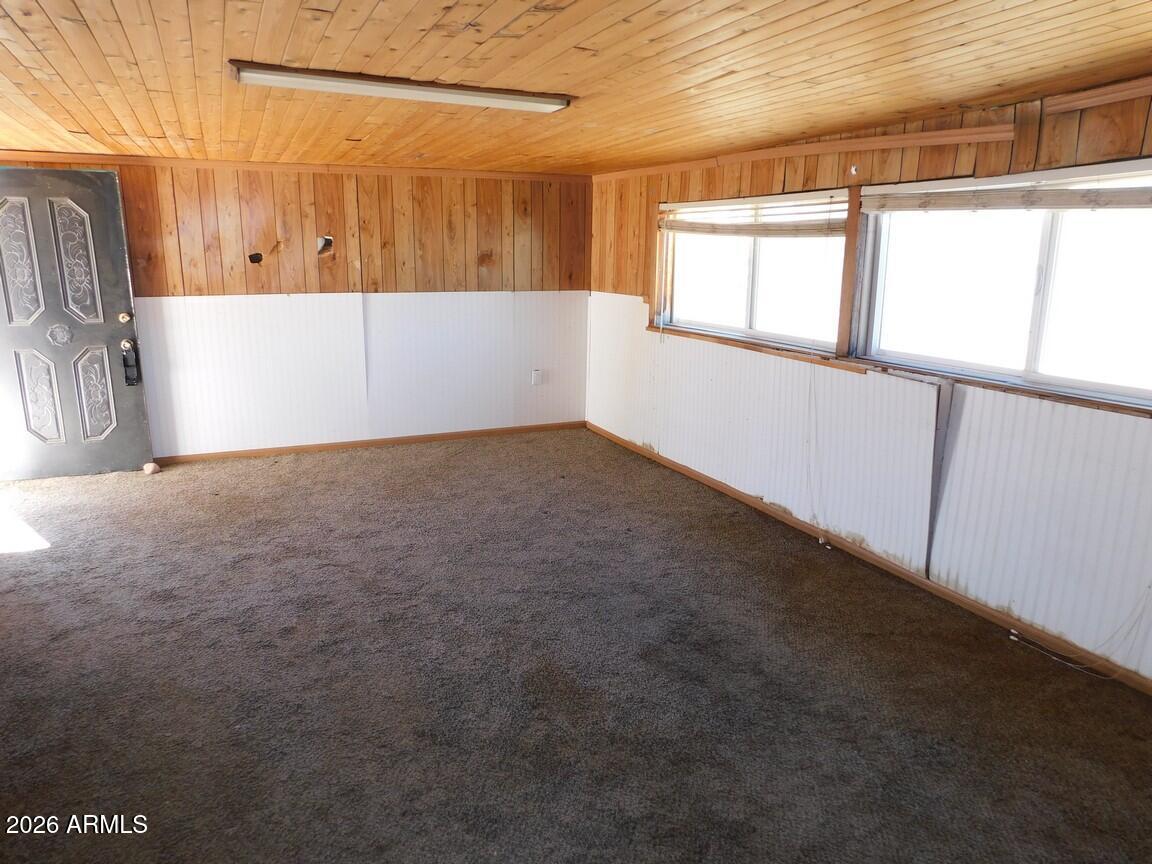 301 Hartford Road Kearny, AZ 85137 - Photo 10 of 36