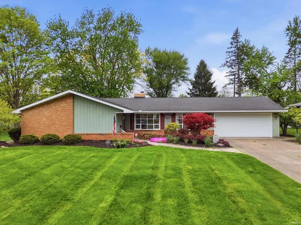 $289,900 | 119 Zona Drive, Auburn, IN 46706