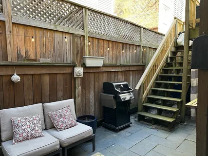 $550,000 | 92 Green Street, Unit 1, Boston, MA 02129