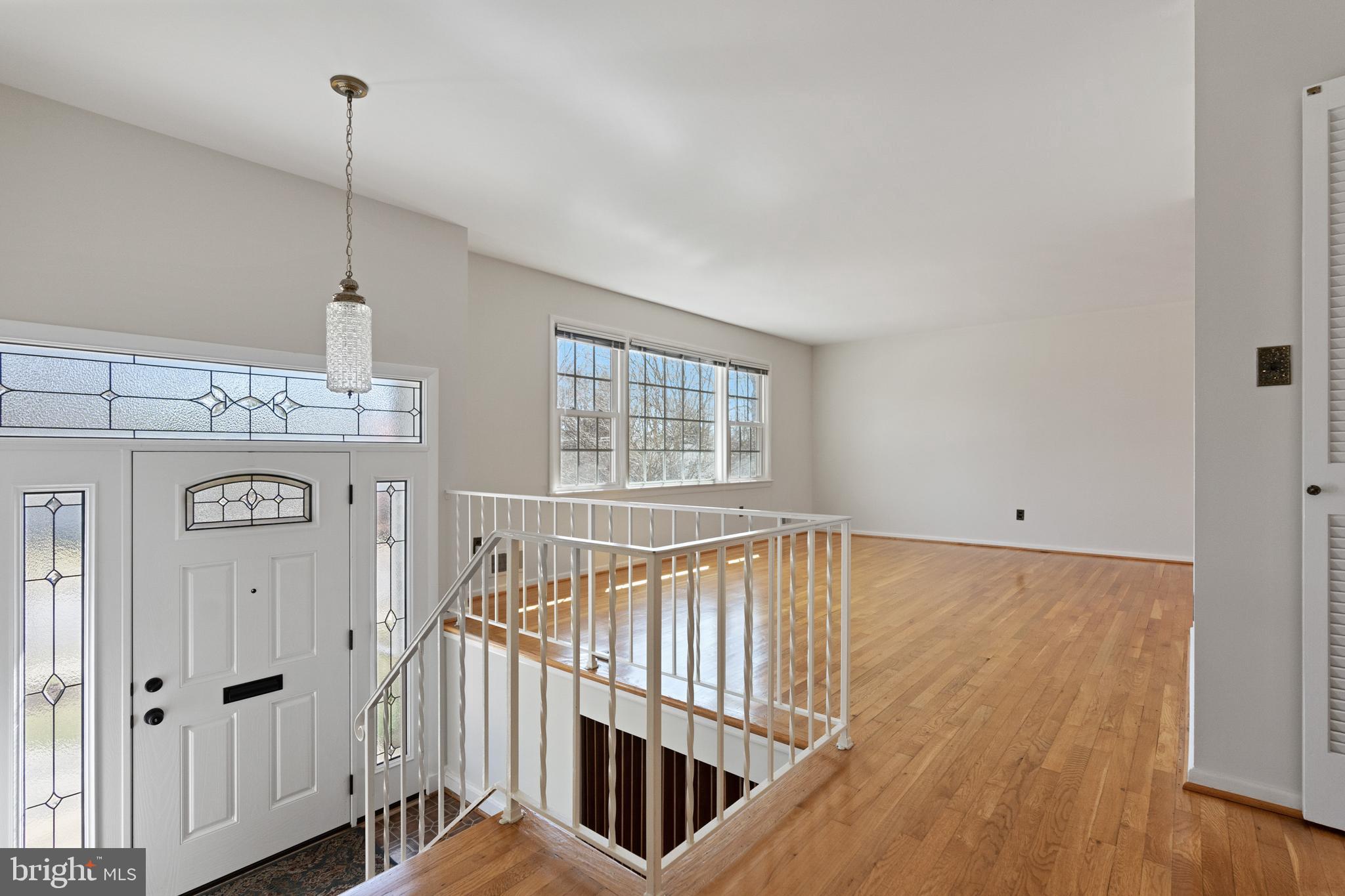 8309 Wagon Wheel Road Alexandria, VA 22309 - Photo 3 of 41 Gallery Image 3