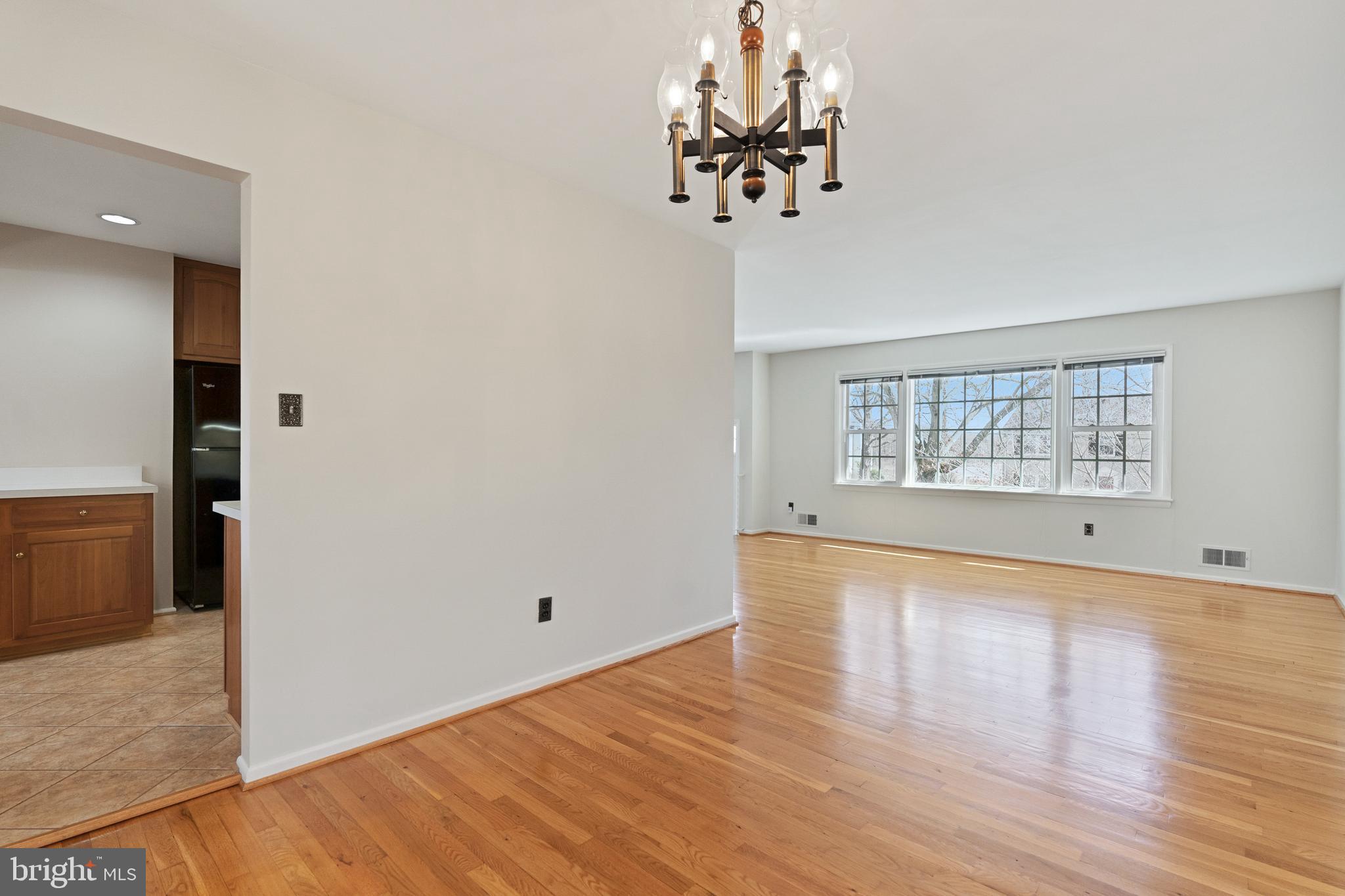 8309 Wagon Wheel Road Alexandria, VA 22309 - Photo 9 of 41 Gallery Image 9