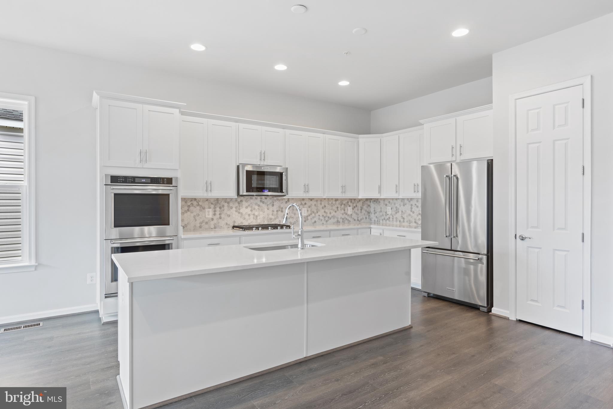 2811 Water Strider Way Odenton, MD 21113 - Photo 5 of 45 Gallery Image 5