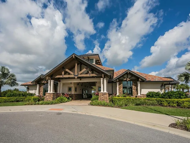 $899,000 | 16532 Hillside Circle, Lakewood Ranch, FL 34202