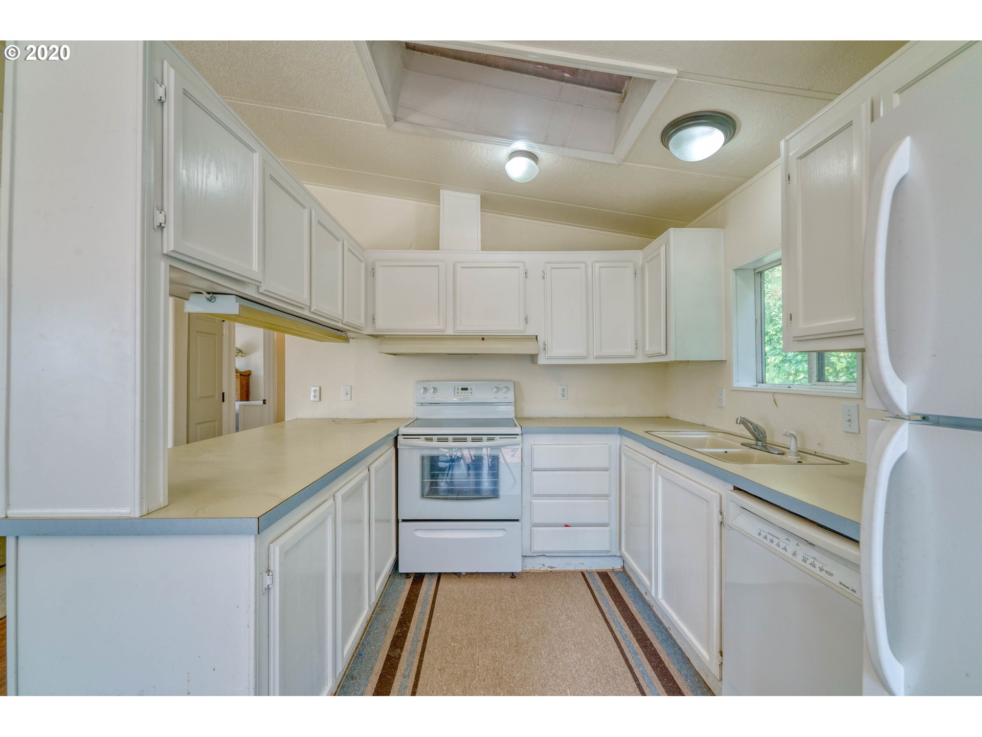 16615 Foster Road Brookings, OR 97415 - Photo 19 of 30 Gallery Image 19