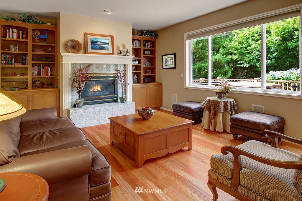18702 Southeast 144th Street Renton, WA 98059 - Photo 9 of 25