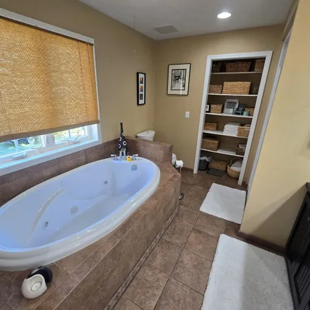 $499,900 | 1506 39th Avenue, Menominee, MI 49858