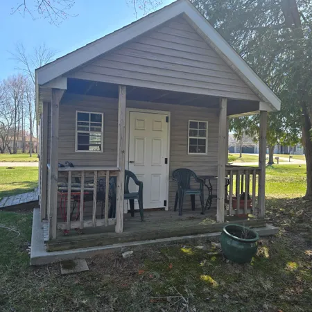 $499,900 | 1506 39th Avenue, Menominee, MI 49858