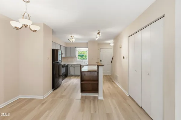 $265,000 | 107 Weatherstone Drive, Unit A, Chapel Hill, NC 27514