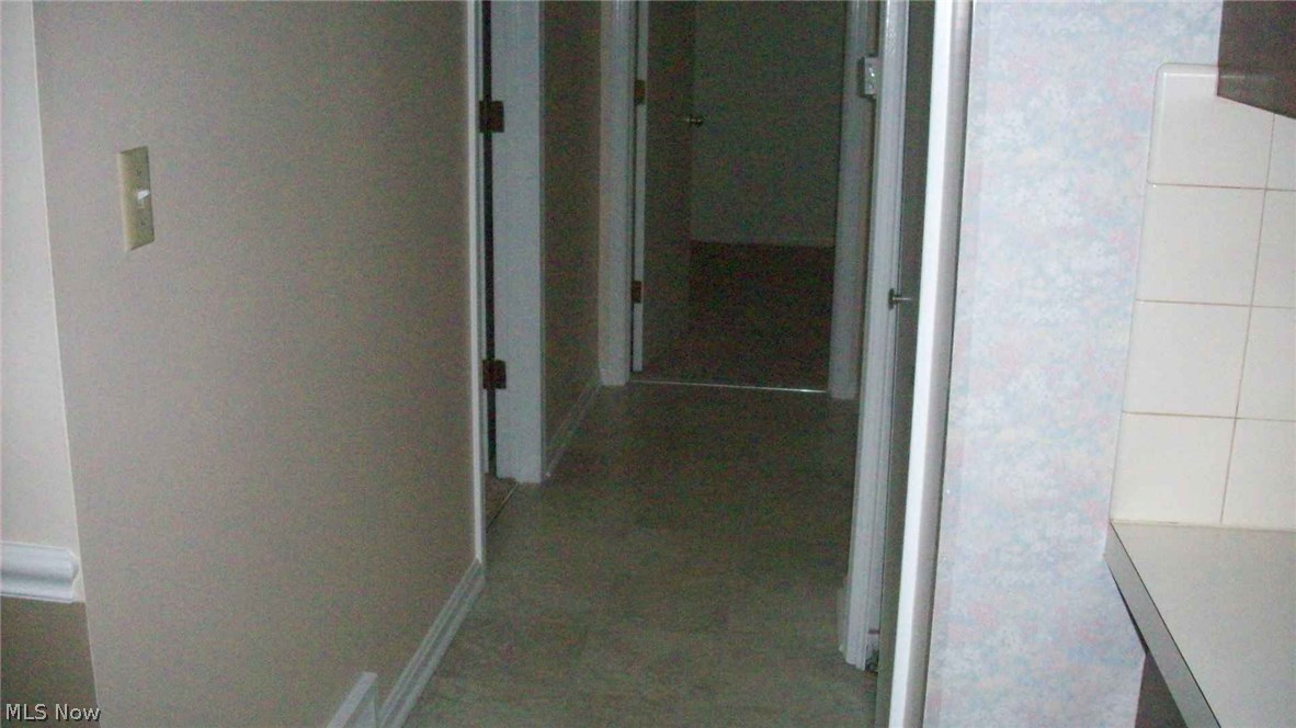 4366 Shaw Road Akron, OH 44333 - Photo 13 of 32