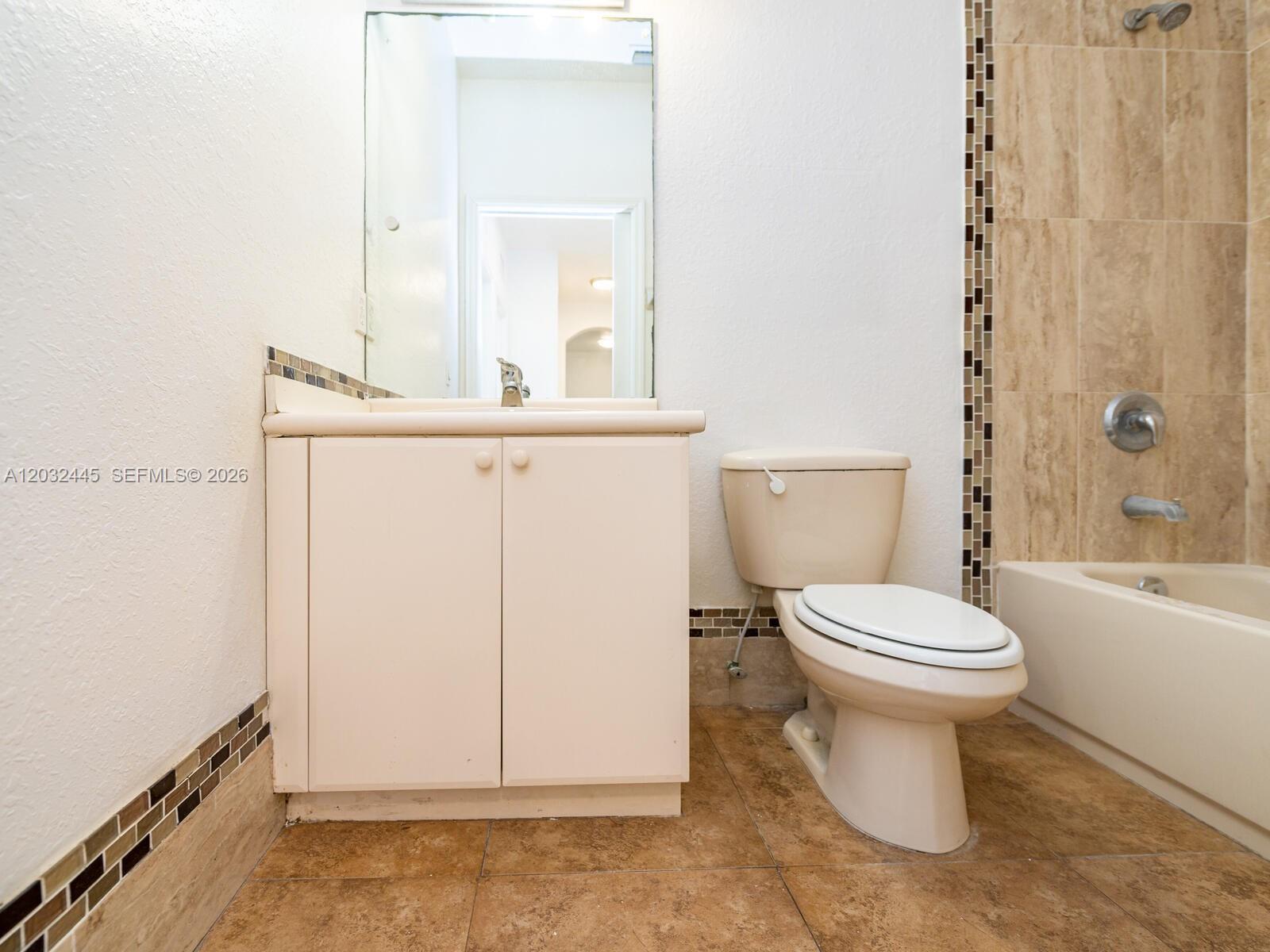 1663 Southeast 27th Drive, Unit 108 Homestead, FL 33035 - Photo 22 of 28