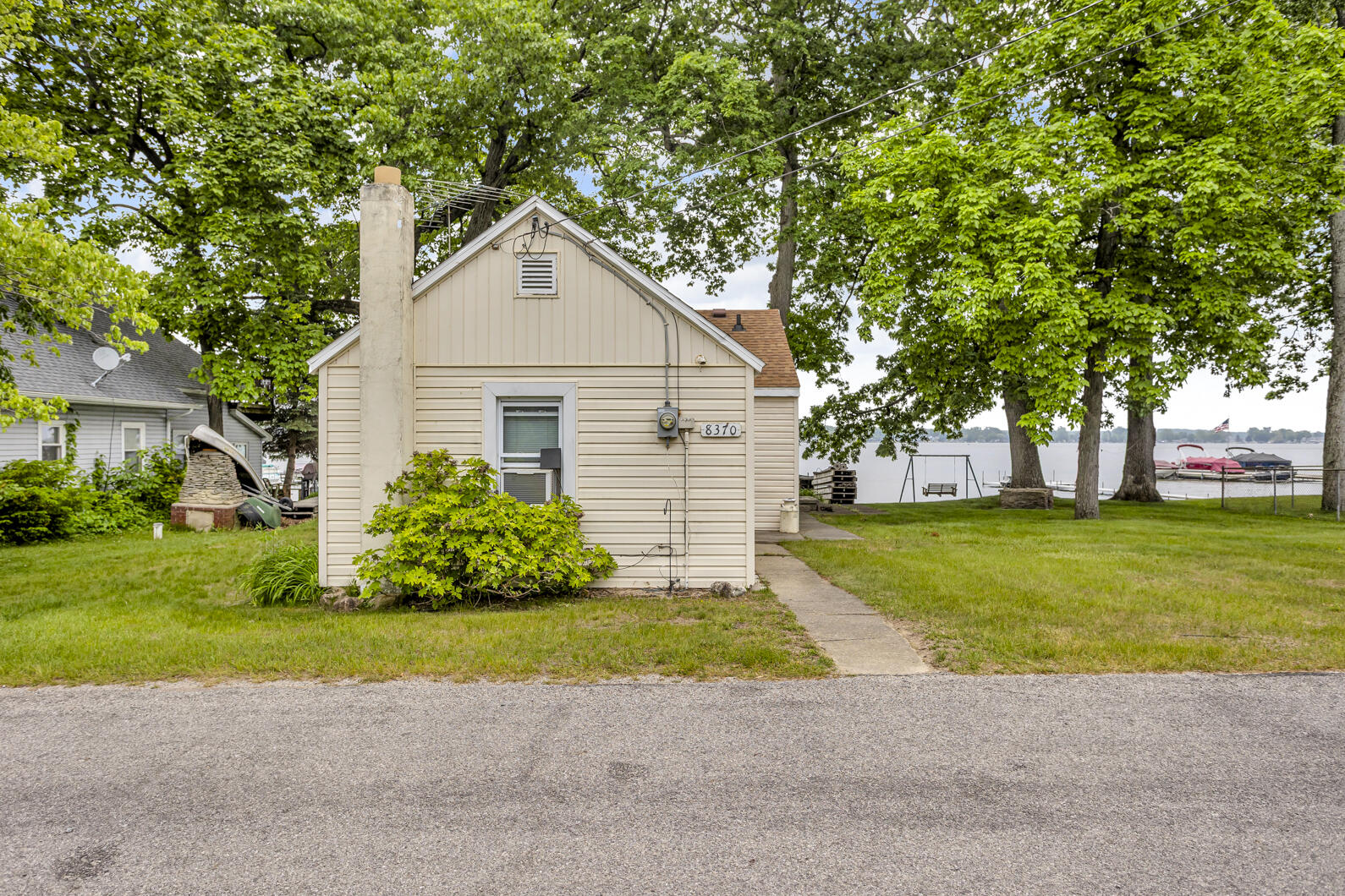 8370 Horton Beach Road Manitou Beach, MI 49253 - Photo 27 of 37 0N0A8372