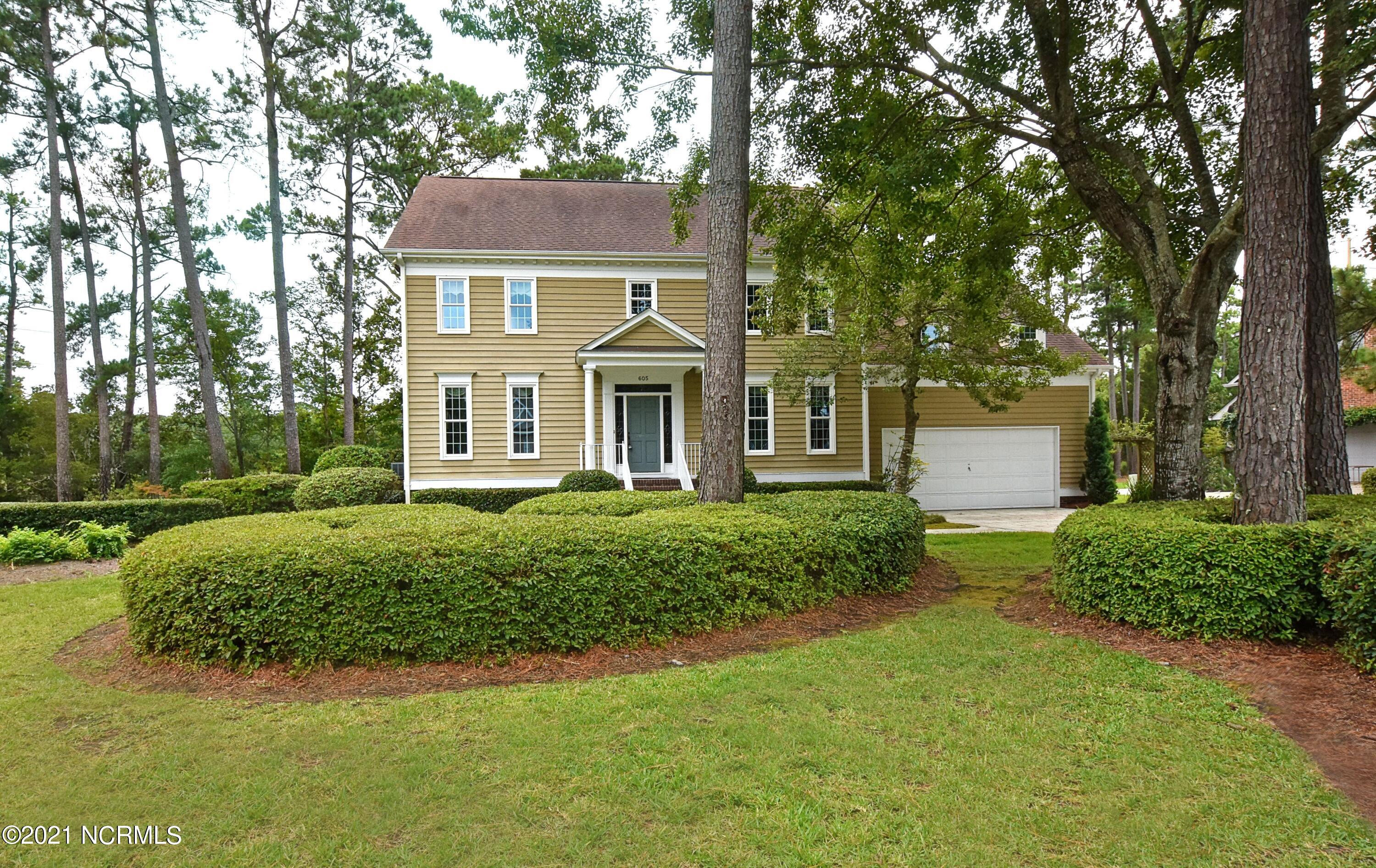 605 Sandfiddler Pointe Road Wilmington, NC 28409 - Photo 1 of 34 front of house