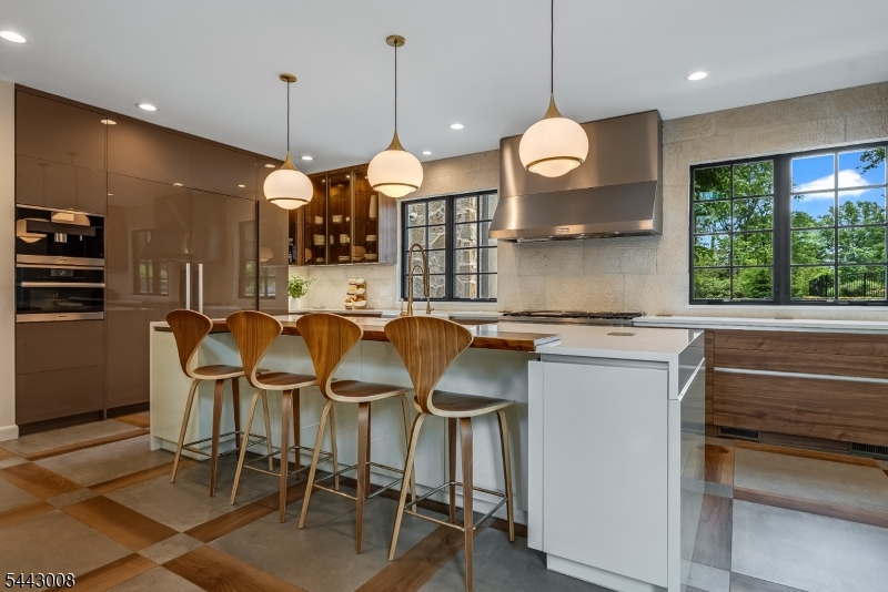 175 Round Top Road Bernardsville, NJ 07924 - Photo 11 of 35