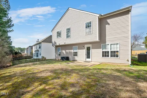 $460,000 | 505 Pyracantha Drive, Holly Springs, NC 27540