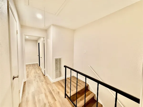 $1,700 | 11122 Village Bend Lane, Unit 1122, Houston, TX 77072