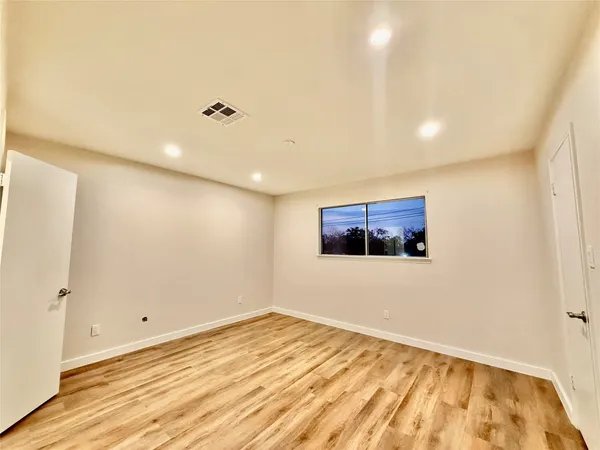 $1,700 | 11122 Village Bend Lane, Unit 1122, Houston, TX 77072