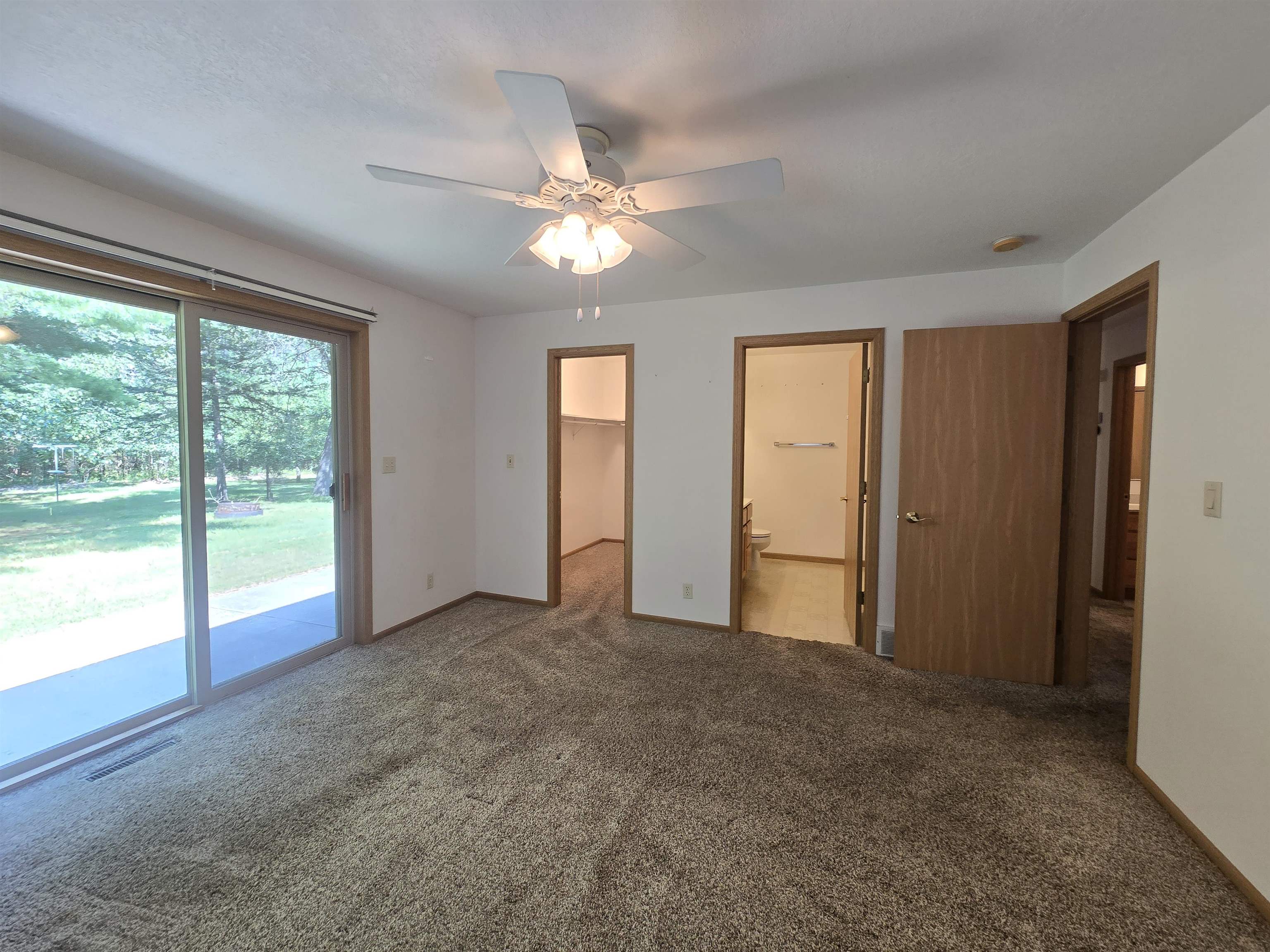 N4015 County Rd EE Redgranite, WI 54970 - Photo 13 of 41