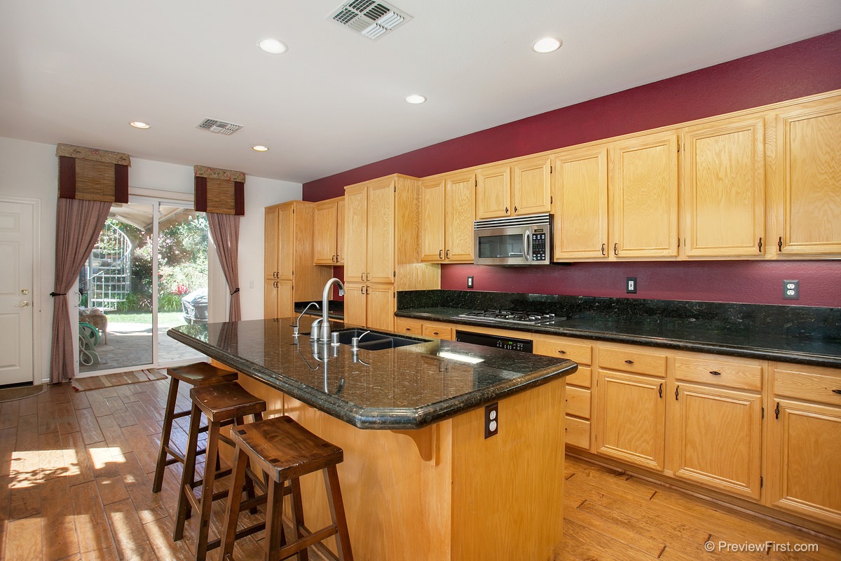 1457 Beechtree Road San Marcos, CA 92078 - Photo 8 of 22