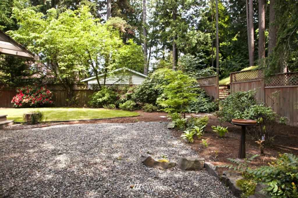 744 15th Way Southwest Edmonds, WA 98020 - Photo 14 of 15 Gallery Image 14