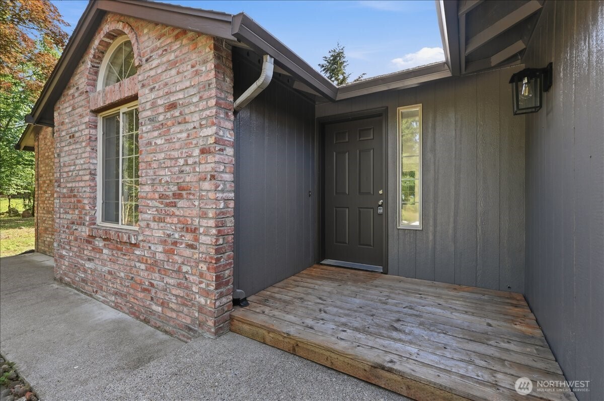 14135 Vail Road Southeast Yelm, WA 98597 - Photo 2 of 30