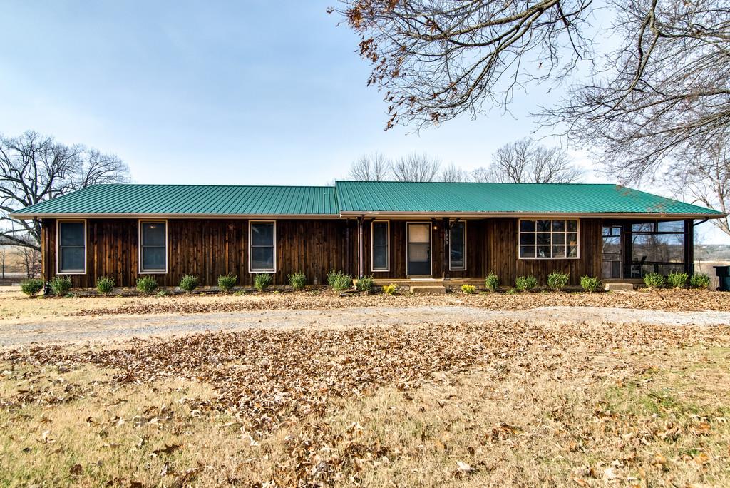 1007 Ridgecrest Drive Dickson, TN 37055 - Photo 1 of 29 Gallery Image 1