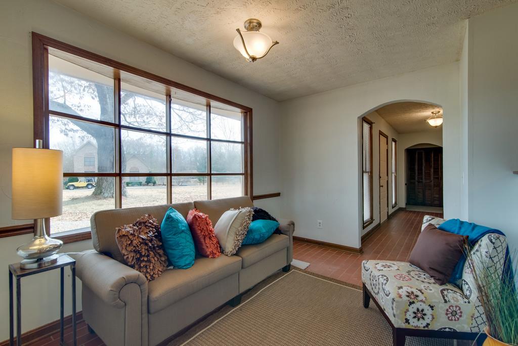 1007 Ridgecrest Drive Dickson, TN 37055 - Photo 11 of 29 Gallery Image 11