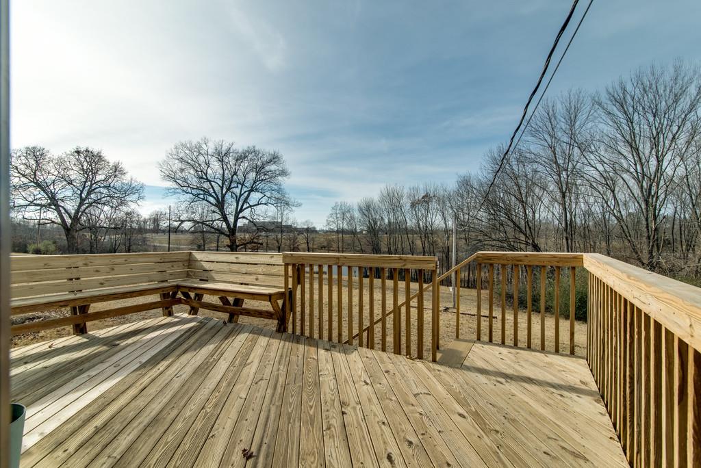 1007 Ridgecrest Drive Dickson, TN 37055 - Photo 15 of 29 Gallery Image 15