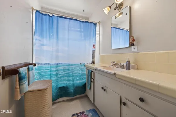 $699,000 | 3638 South B Street, Oxnard, CA 93033