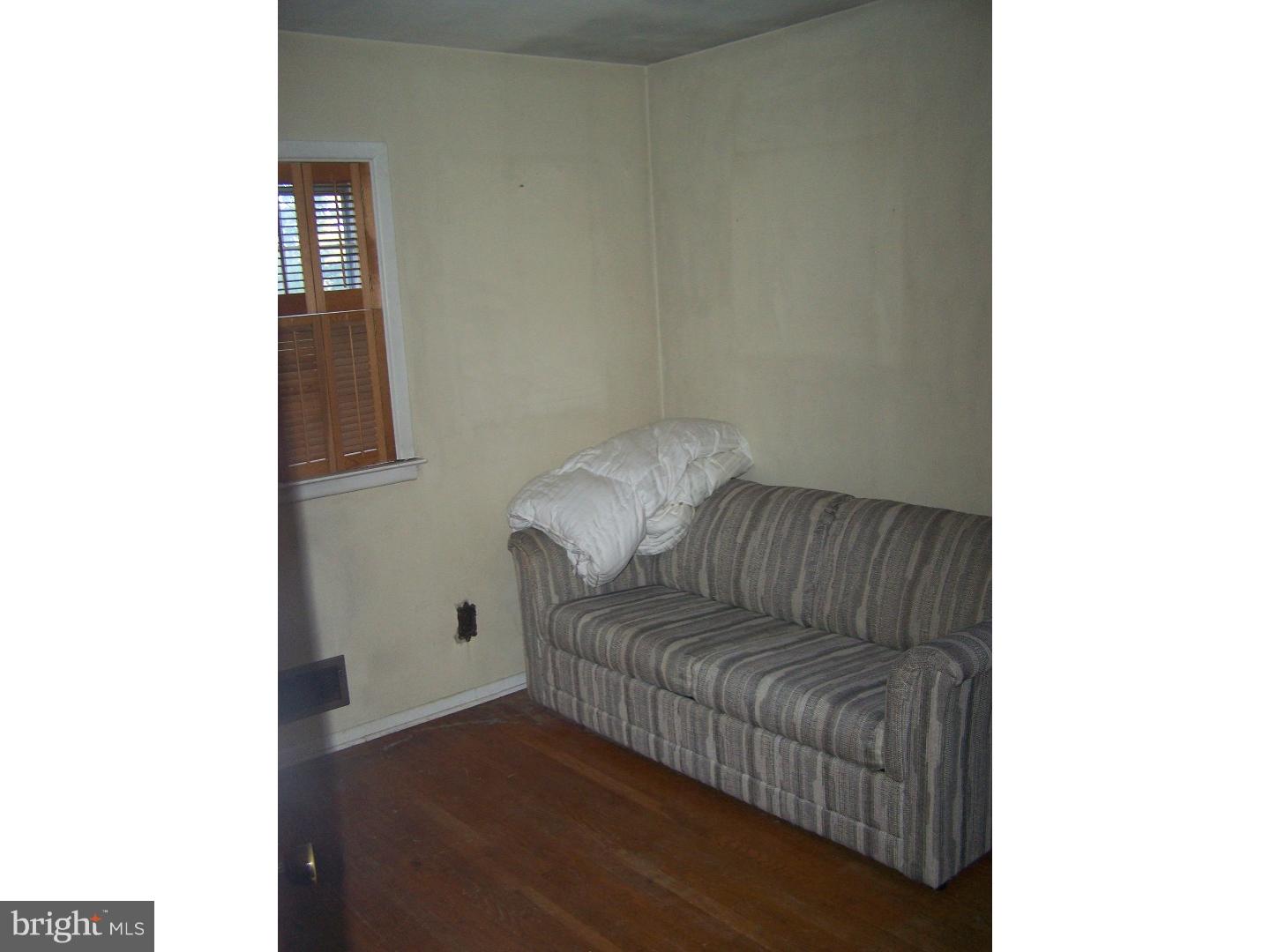 35 Weyburne Road Hamilton, NJ 08690 - Photo 11 of 19 Bedroom 3