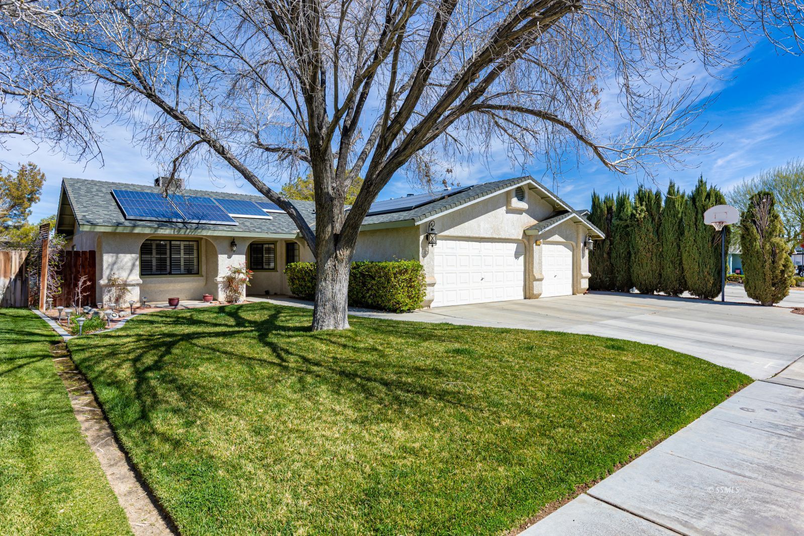 1208 Windy Lynn Avenue Ridgecrest, CA 93555 - Photo 3 of 49 Gallery Image 3