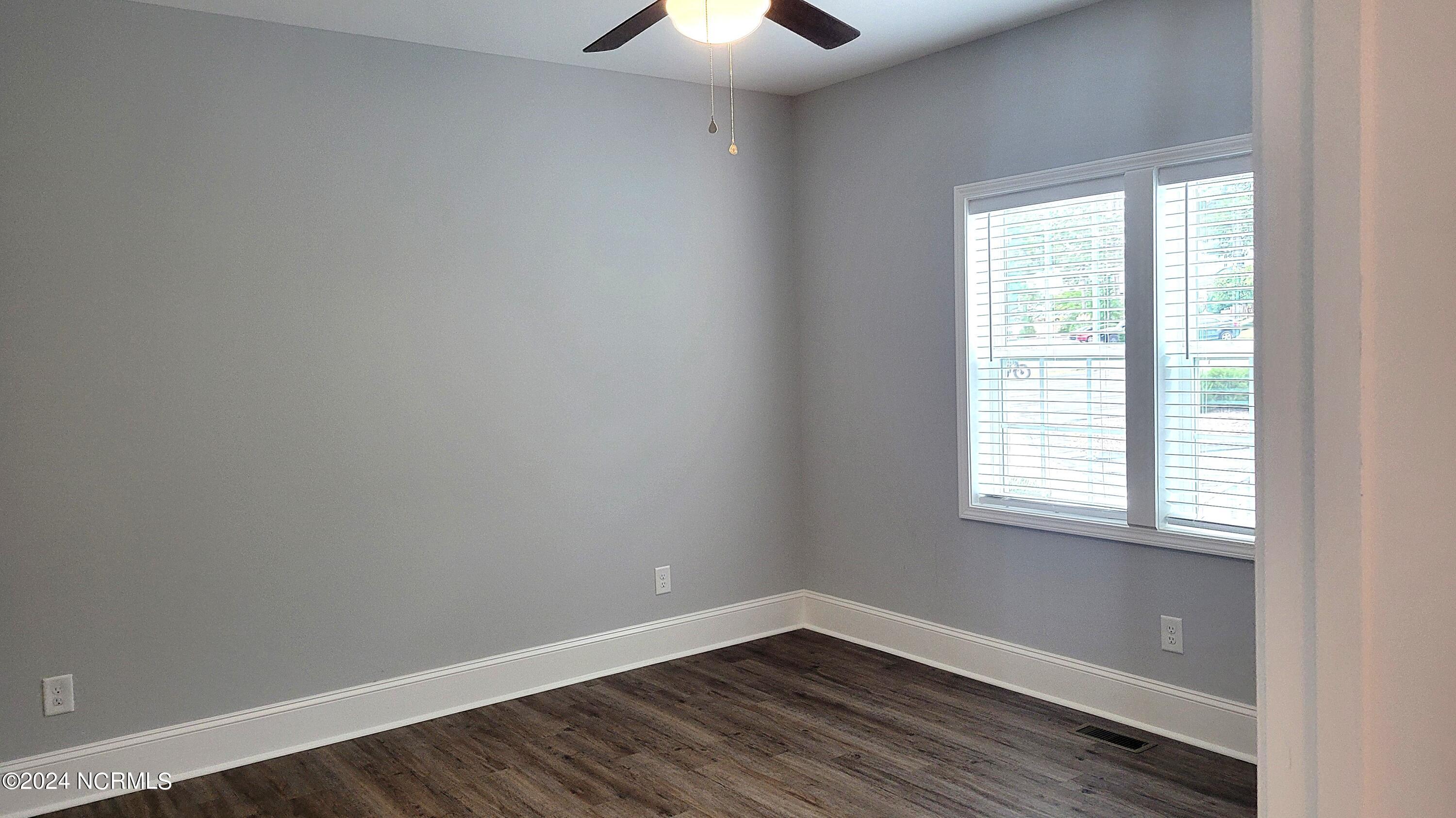 82 Knoll Road Southern Pines, NC 28387 - Photo 17 of 32 20240905_094713