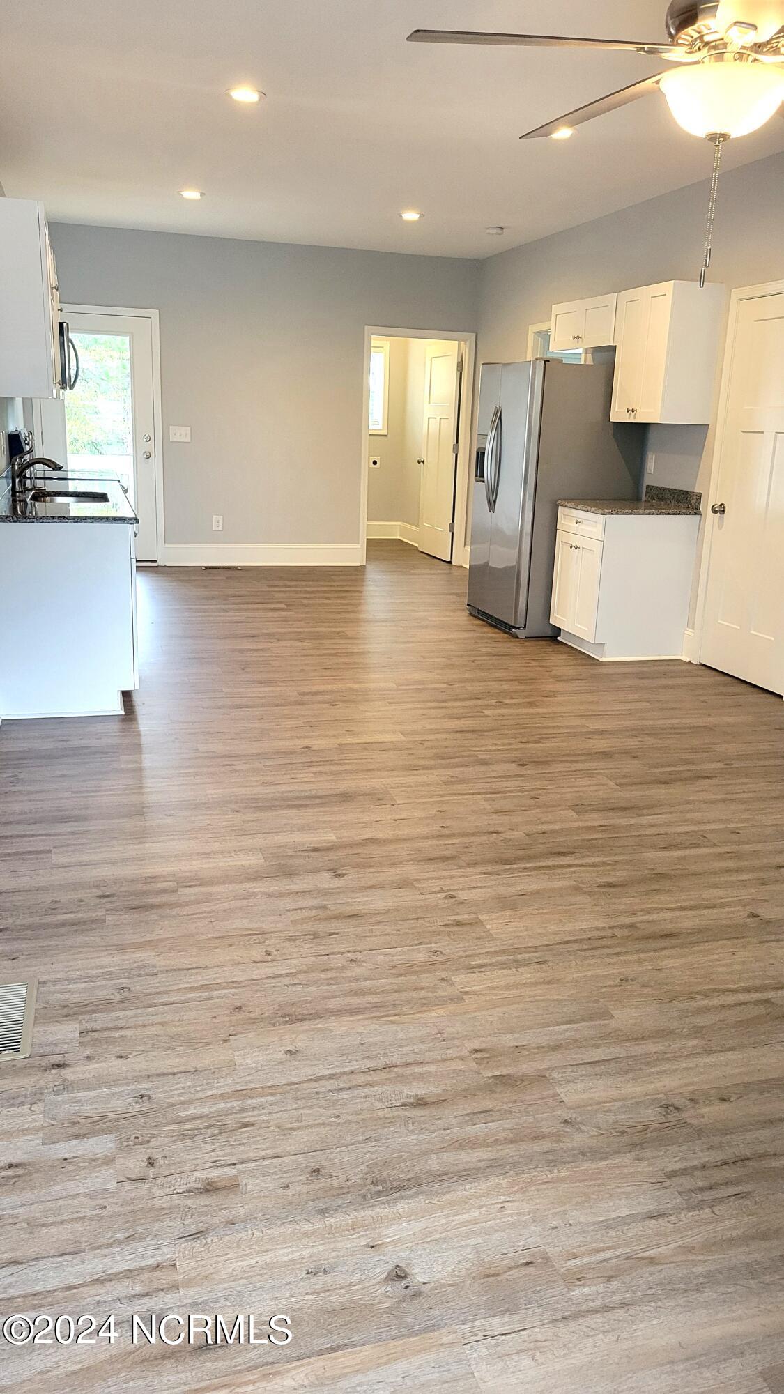 82 Knoll Road Southern Pines, NC 28387 - Photo 5 of 32 20240905_094629