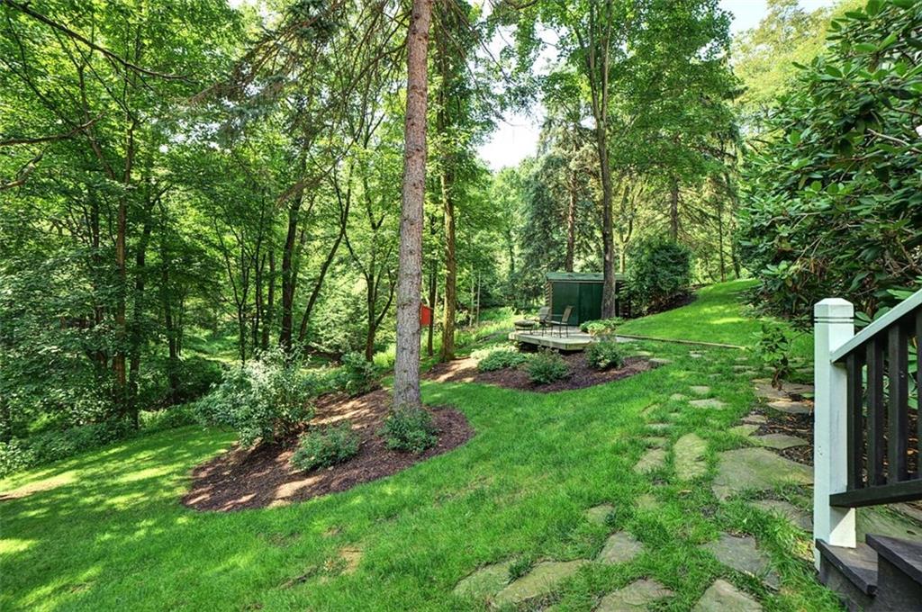 138 Oakhurst Road Pittsburgh, PA 15215 - Photo 17 of 18 Gallery Image 17