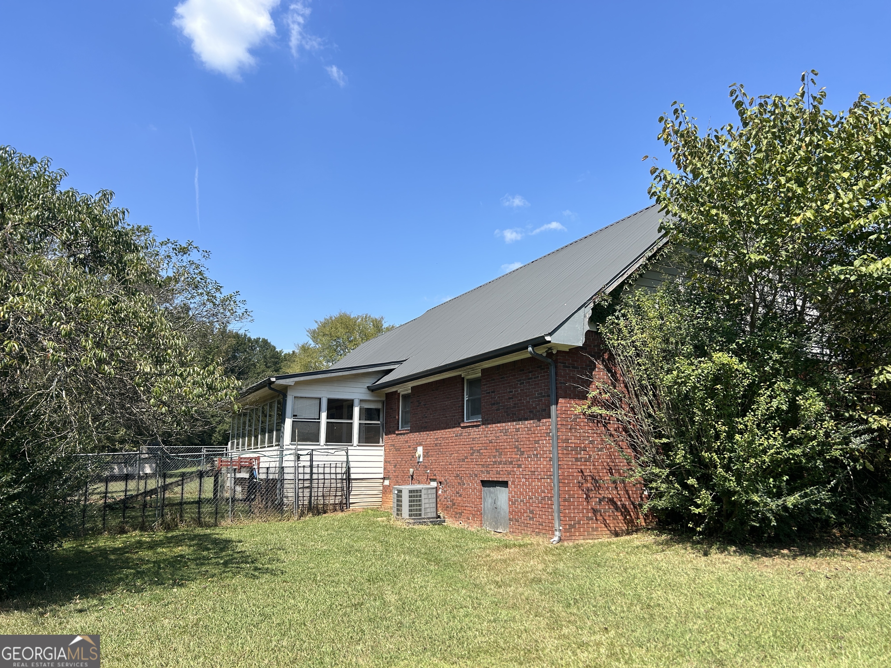 817 Yonah Homer Road Homer, GA 30547 - Photo 38 of 43 a front view of a house with garden