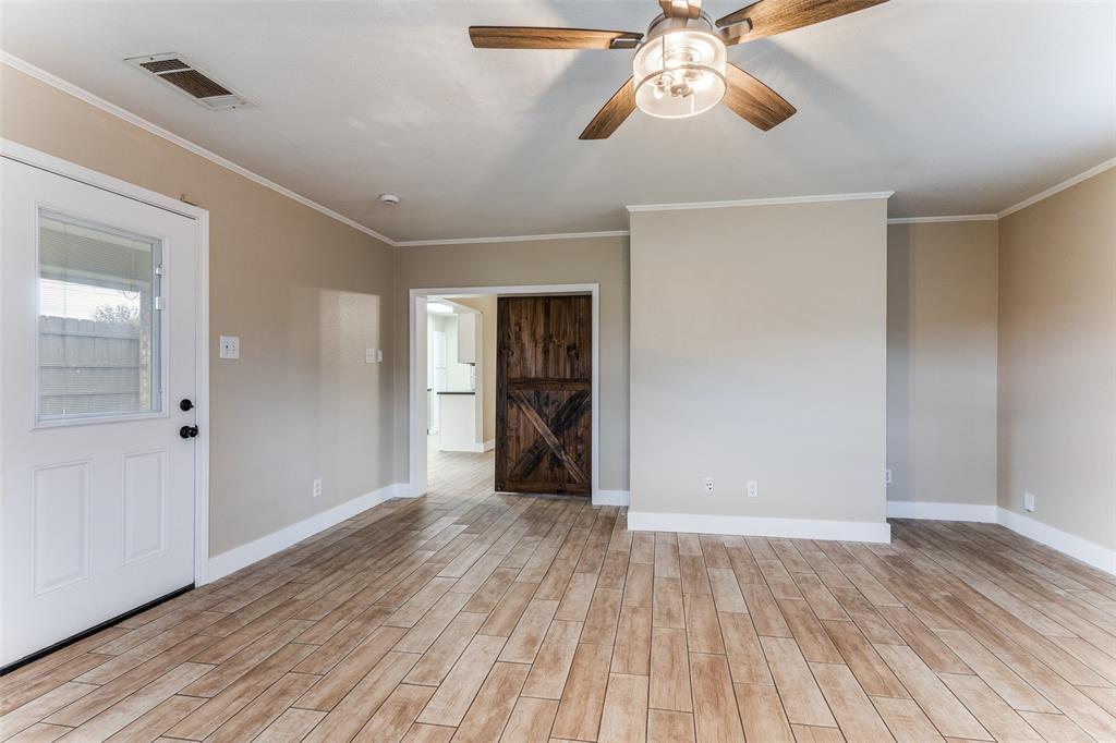 5900 Oak Hill Road Watauga, TX 76148 - Photo 12 of 25 Family/game Room