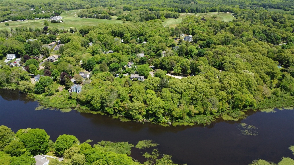 47 Clifford Road Plymouth, MA 02360 - Photo 28 of 35
