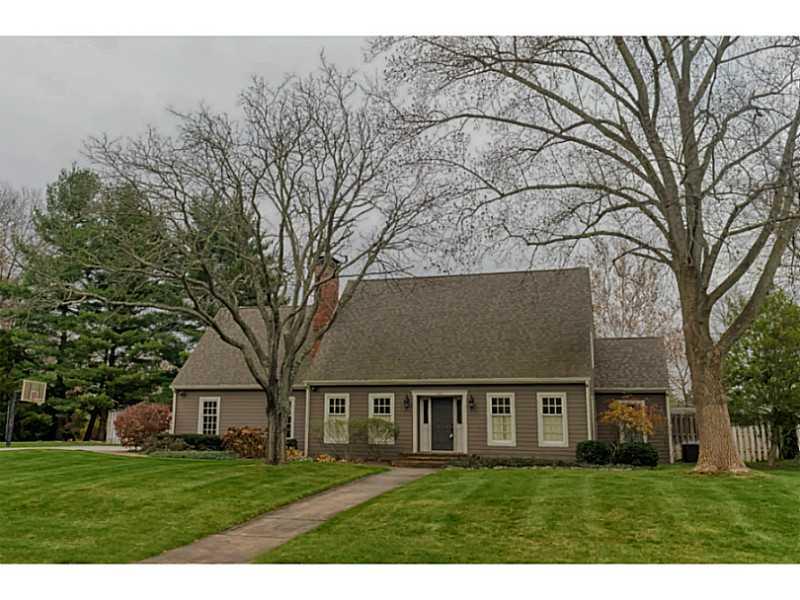 4241 North Riverside Drive Columbus, IN 47203 - Photo 1 of 24 Gallery Image 1