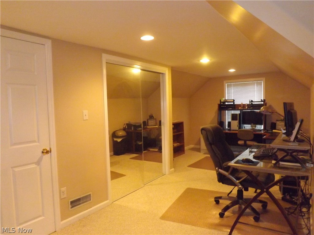 13310 Hathaway Road Cleveland, OH 44125 - Photo 8 of 17 Gallery Image 8