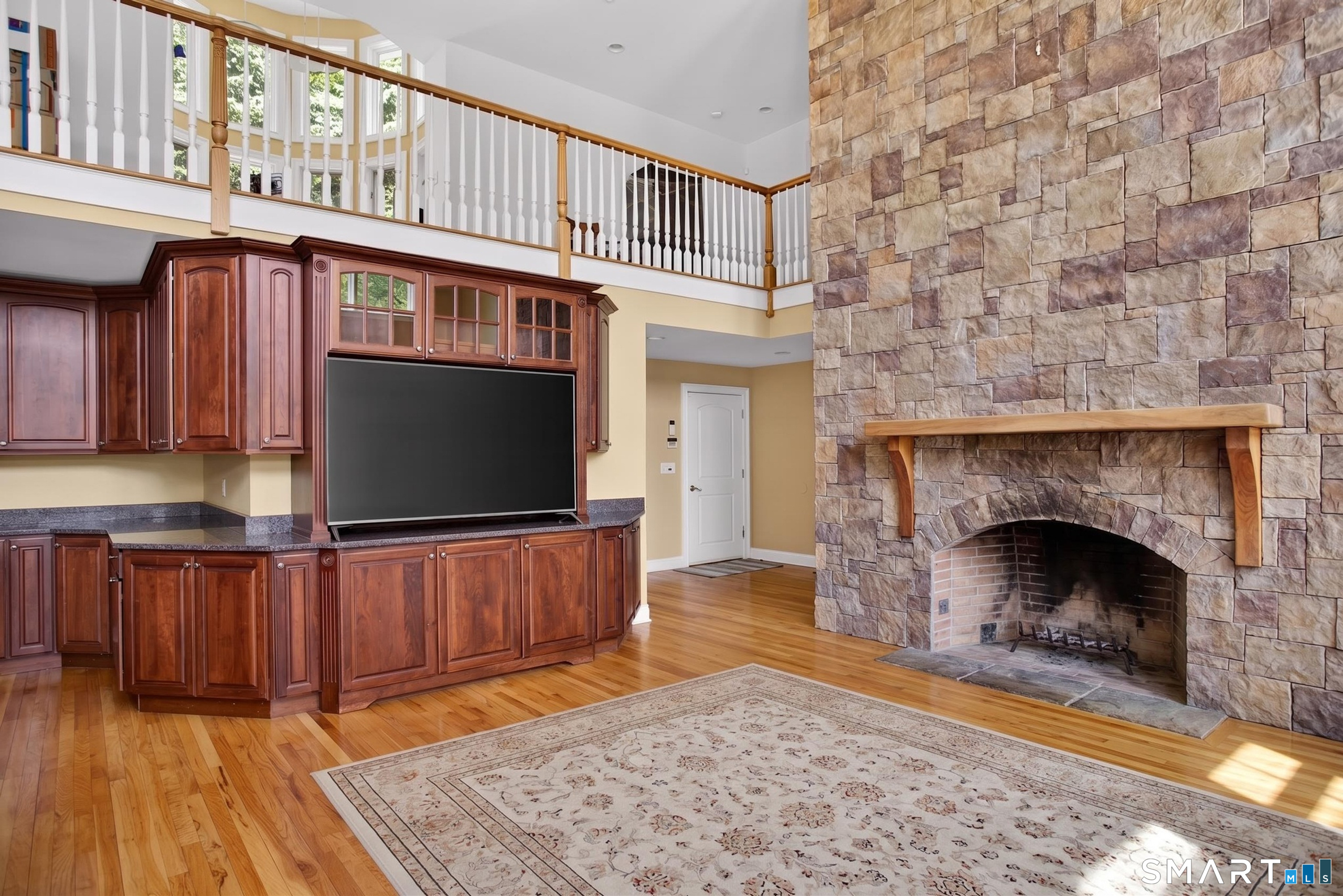 475 Springer Road Fairfield, CT 06824 - Photo 6 of 39