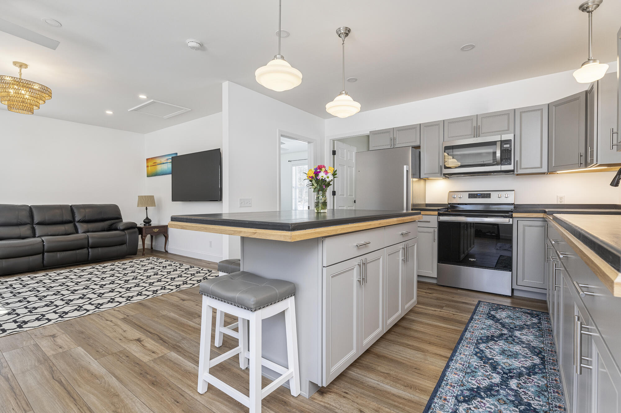 71 Chicopee Road Standish, ME 04084 - Photo 9 of 28 71 Chicopee Rd._W5_20