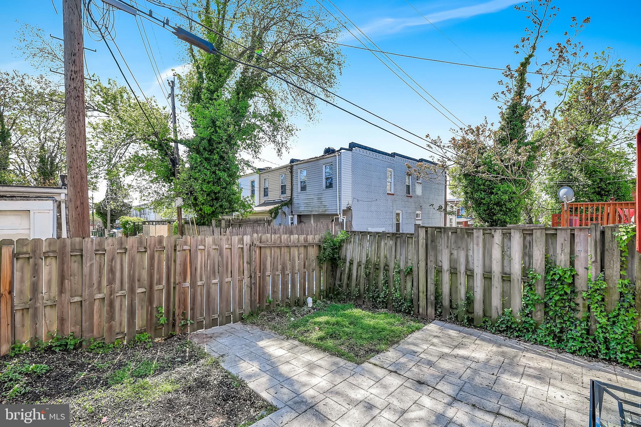3609 Old York Road Baltimore, MD 21218 - Photo 25 of 26 Space for a parking pad