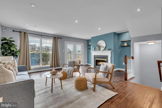 $379,000 | 4004 Windsor Heights Place, White Plains, MD 20695